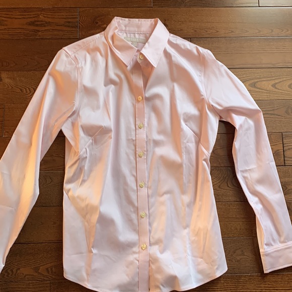 New with tags - Banana Republic pink blouse - Picture 4 of 5
